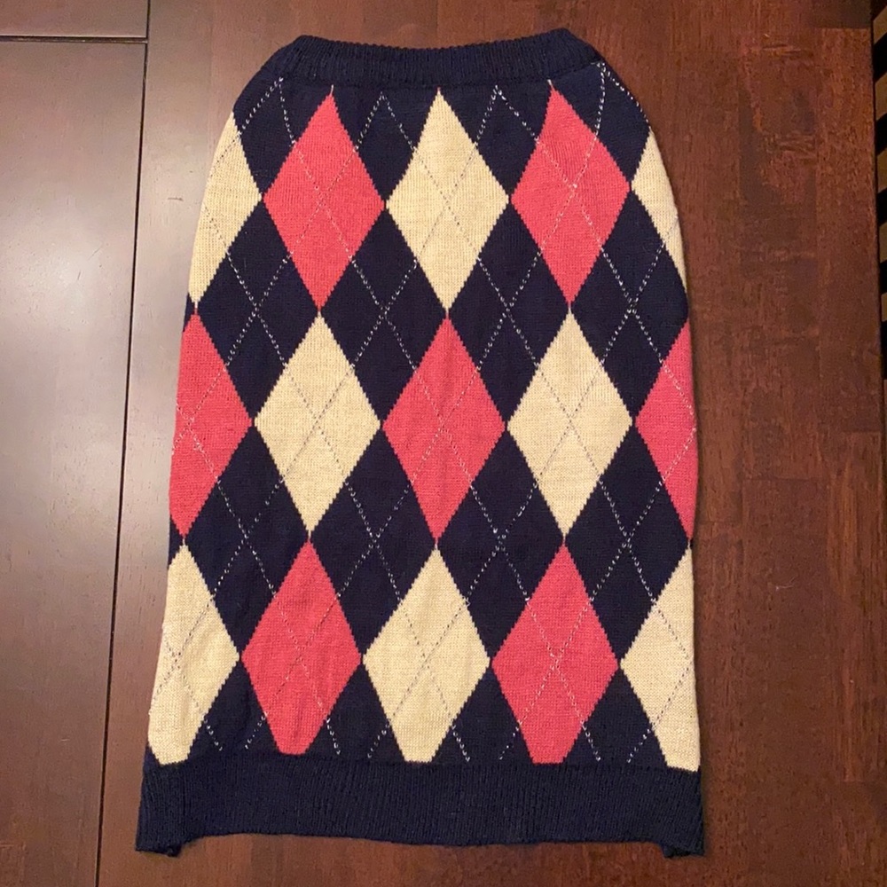 Argyle Dog Sweaters!